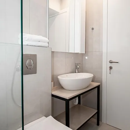 Anesis Town Apartment *