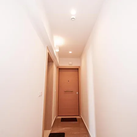 Apartment Anesis Town