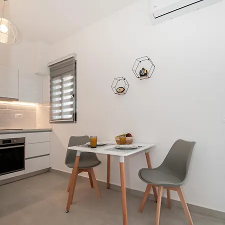 Anesis Town Apartment Rhodes City