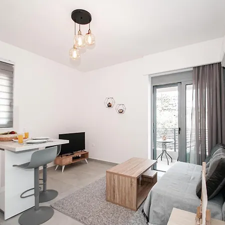 Apartment Anesis Town