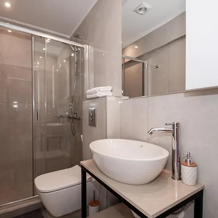 Anesis Town Apartment